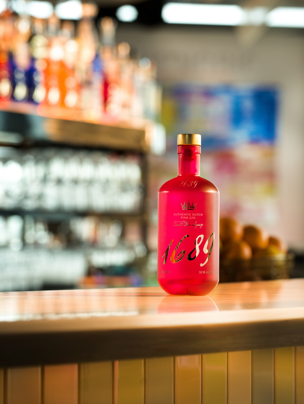 1689 Dutch Pink Gin